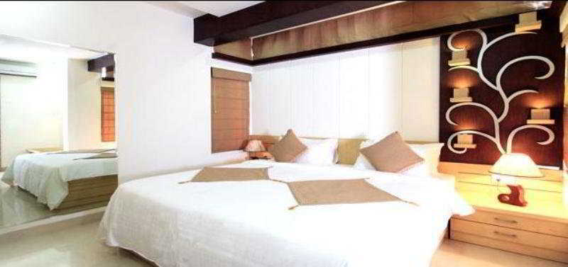 The Nines Business Hotel 班加罗尔 外观 照片