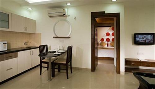 The Nines Business Hotel 班加罗尔 外观 照片